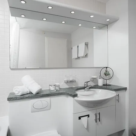 Double Classic-8 By Interhome